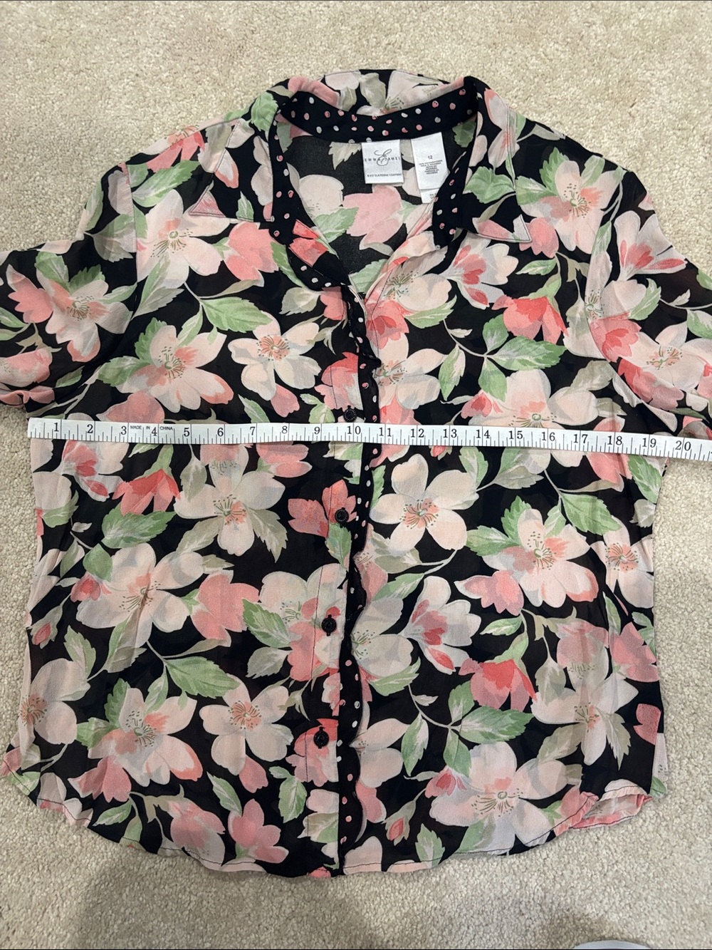 100% Rayon Women's Black Floral Button-Front Blouse - Pink Floral - Picture 5 of 6